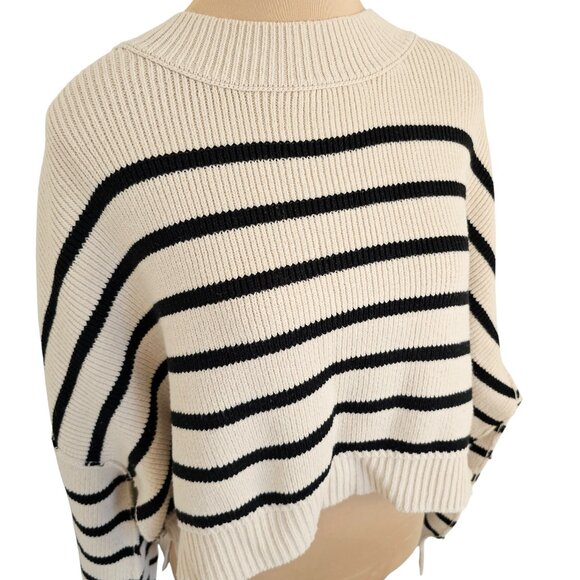 Free People Stripe Easy Street Cropped Off White Pearl Combo Sweater Sz L - Picture 6 of 14